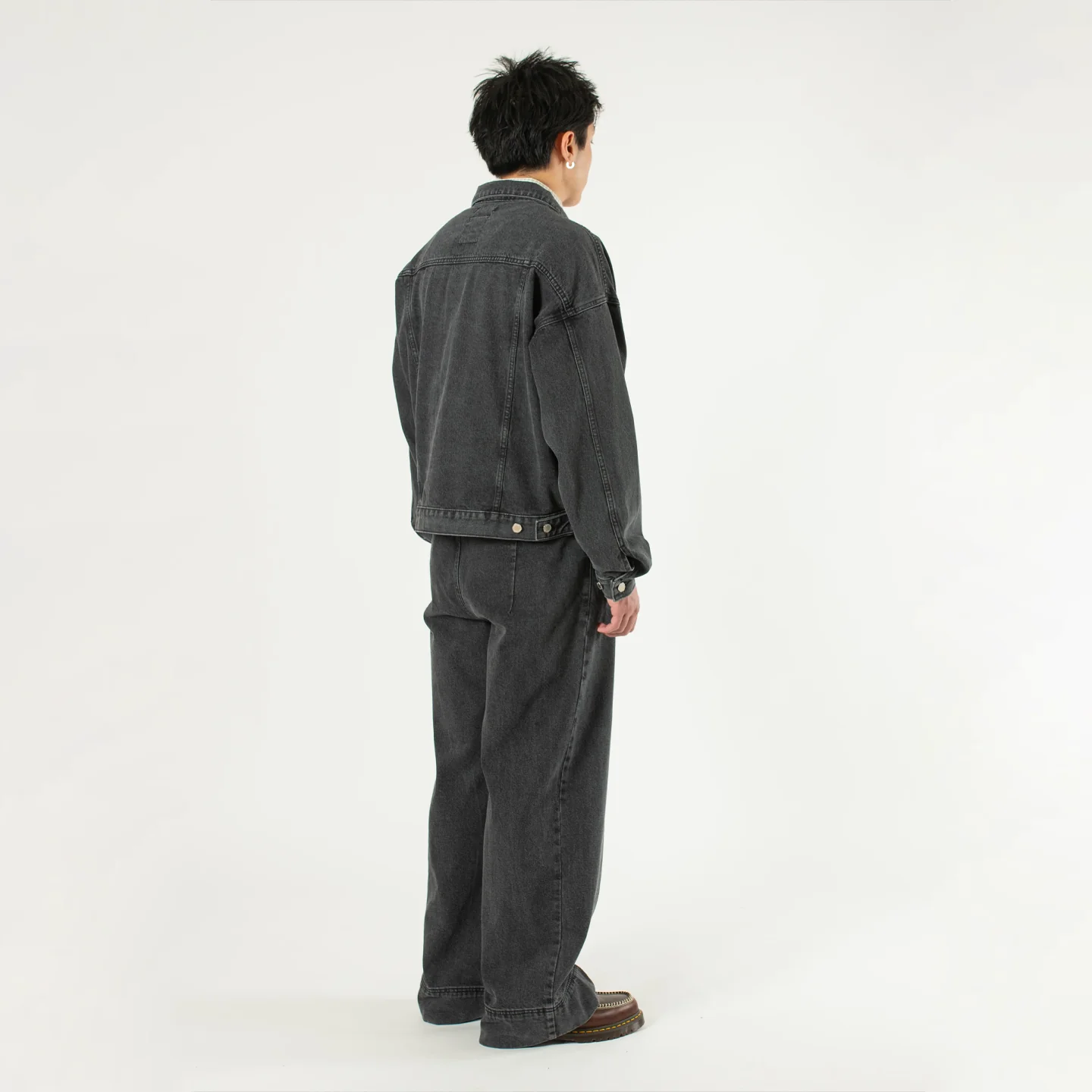 Boxy Denim Trucker - Black - Image 3