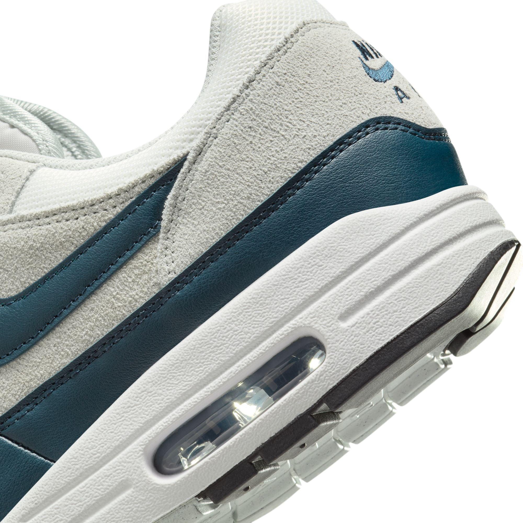 Nike Air Max 1 Essential - Image 10