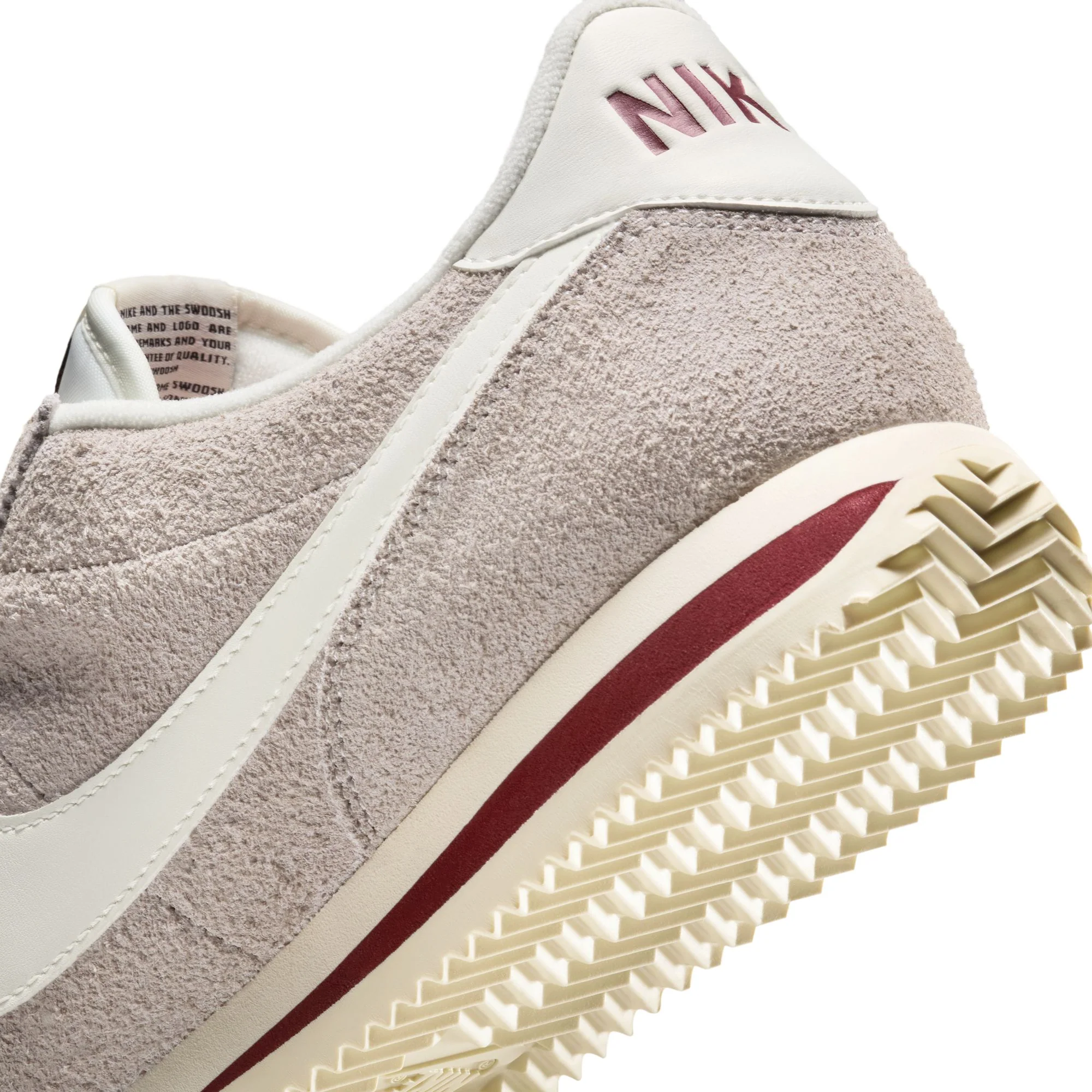 Nike Cortez SE - Image 12