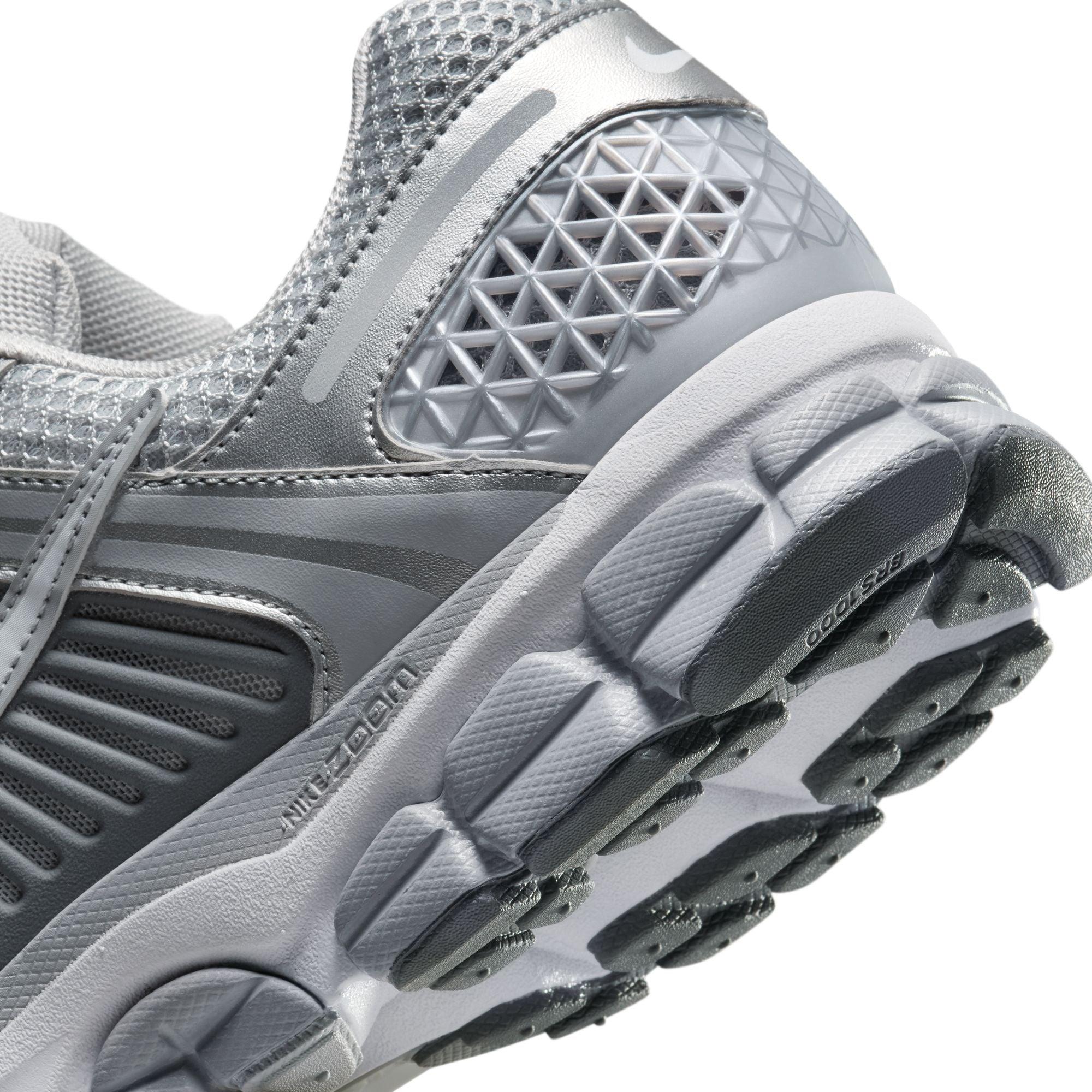 Nike Zoom Vomero 5-WOLF GREY/WHITE-METALLIC SILVER - Image 6