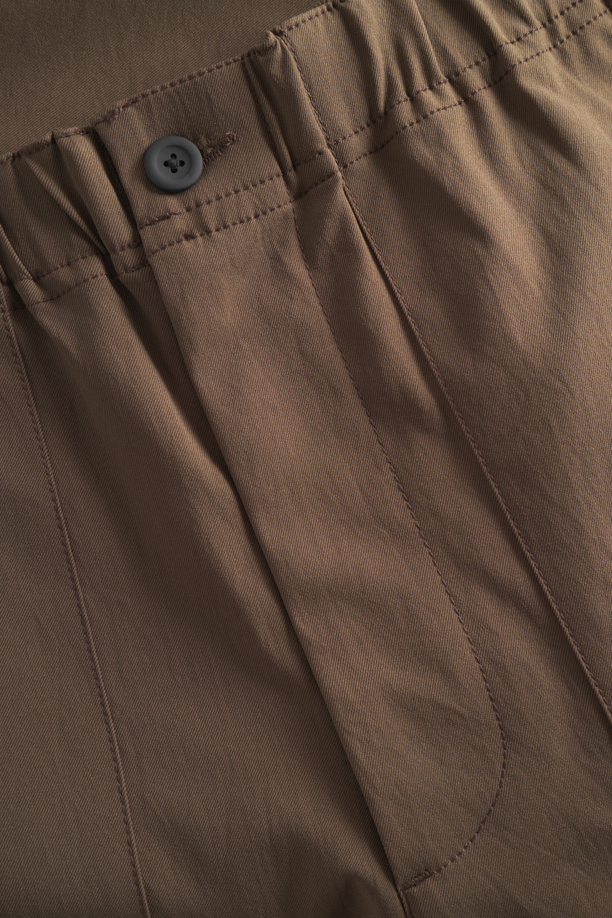 Ezra Relaxed Solotex Shorts - Chestnut - Image 3