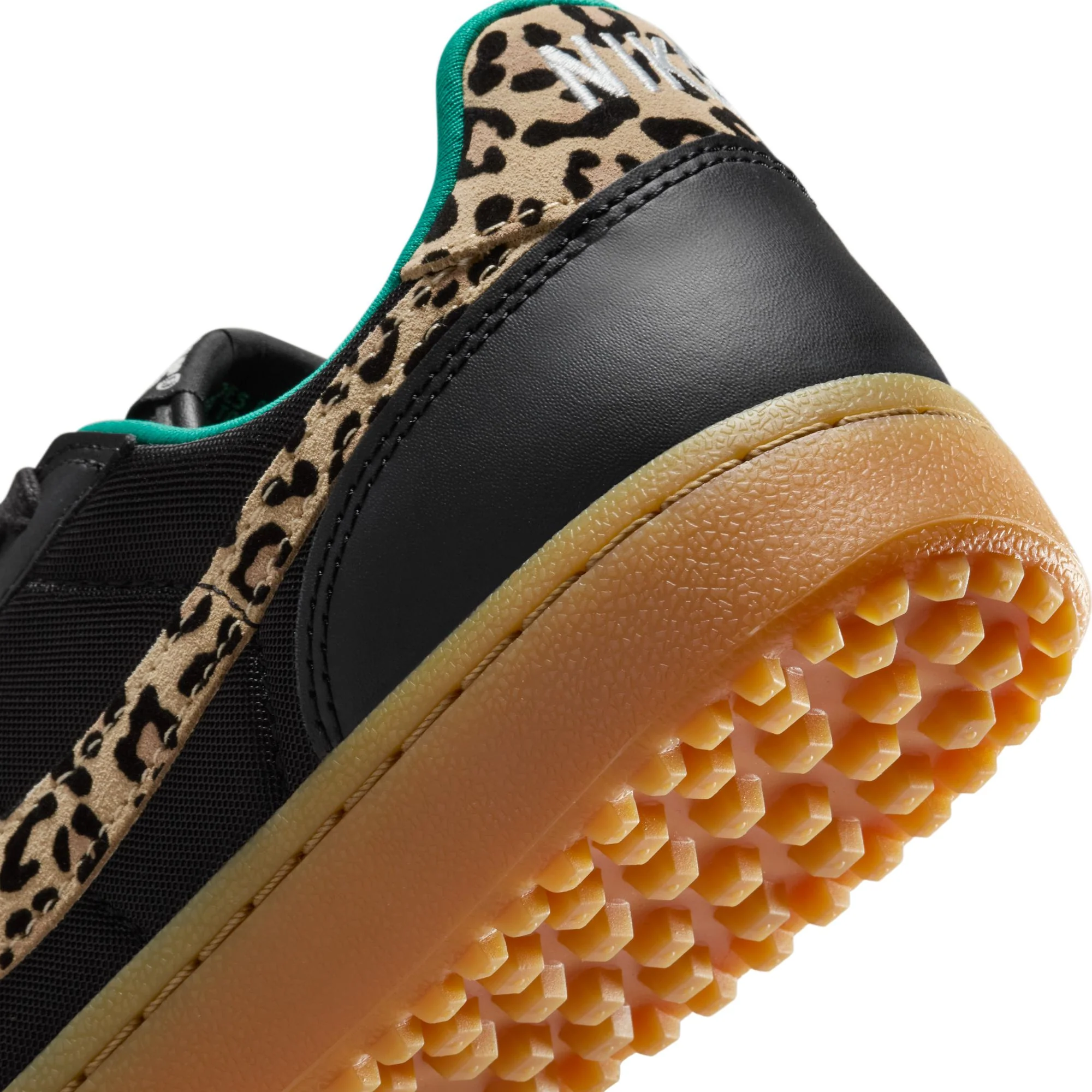 Women's Nike Field General SE - Black/Sesame/Gum-Light Brown - Image 8
